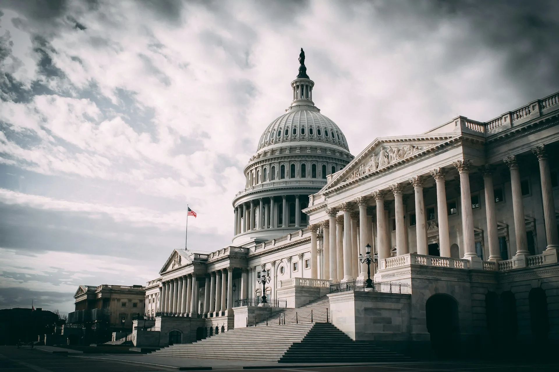 Harold Mendoza/Unsplash/Capitol Hill